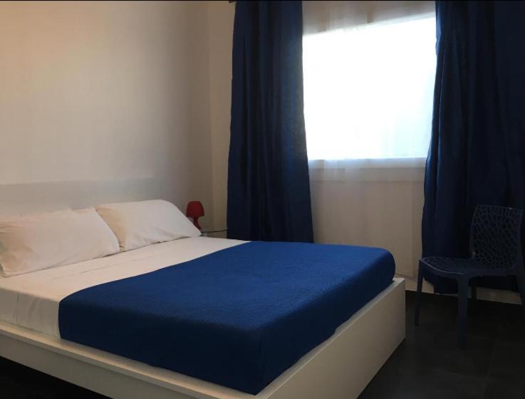 Casa Vacanza Colors Porto Torres Esterno foto