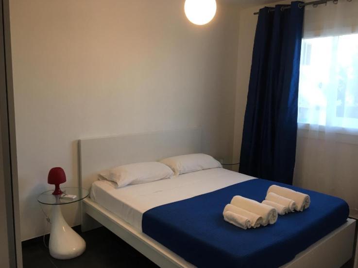 Casa Vacanza Colors Porto Torres Esterno foto