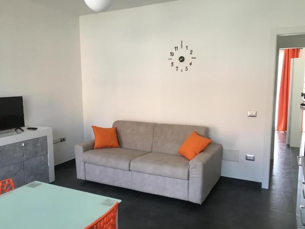 Casa Vacanza Colors Porto Torres Esterno foto